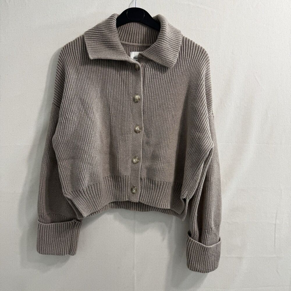Abercrombie & Fitch Taupe Ribbed Knit Collared Button Cardigan Size Small